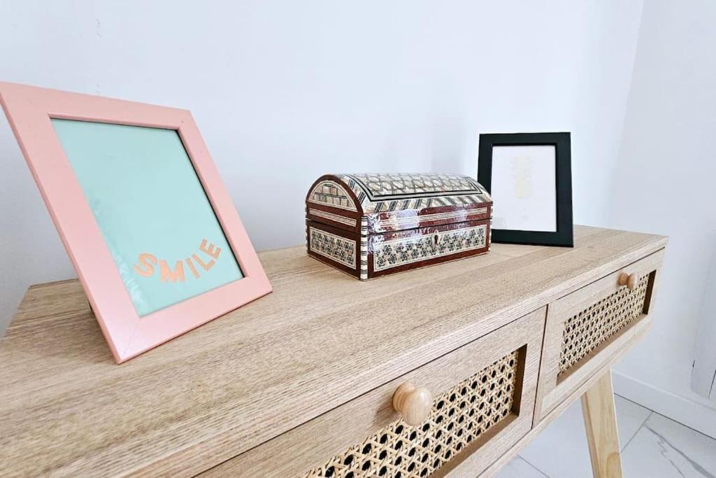 Lilas Rose Apartment